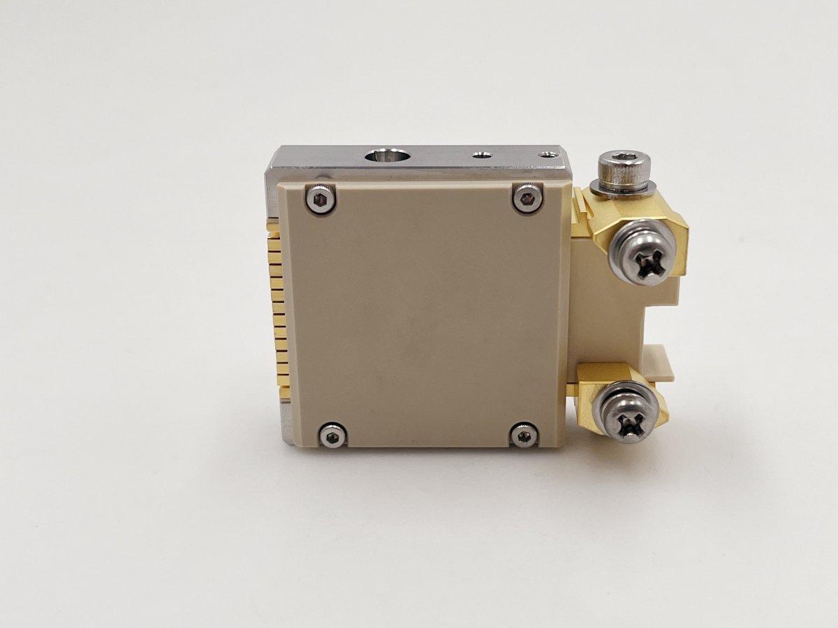 1200W 808nm Microchannel Diode Laser Stack | Coherent Chip