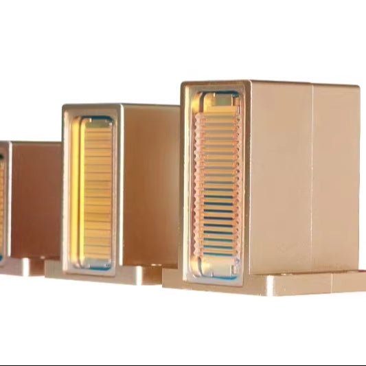 HD - 8A30 - D05 HD - MA30 - D05 HD - 8A50 - D10 HD - MA50 - D10 Macro Channel Diode Laser Stack 300W - 2400W 808nm Hair Removal Machine Effective
