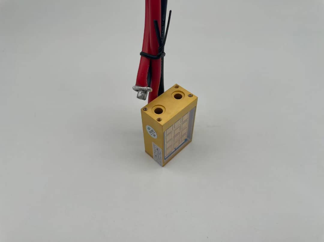 HG 12 - Bar 780W 808nm Leaflife VCSEL Holonyak LED Power Module New Condition Diode Laser High - Accuracy 2 - Year Warranty Imported