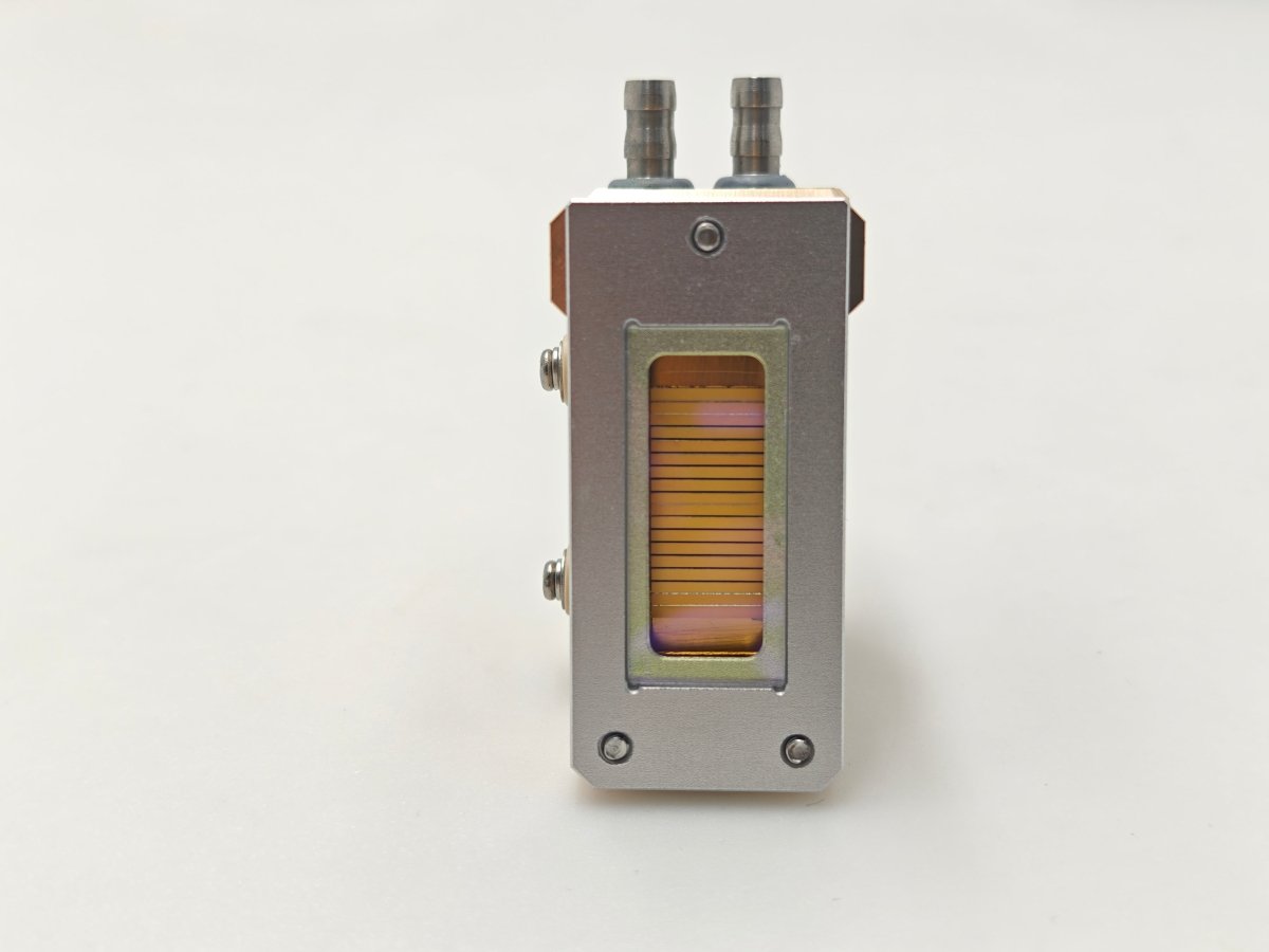 New HG Brand US Coherent Chip Bar Imported High Power 12 - Bar 1200W 3 Wavelength High - Accuracy Laser Diode Parts 2 - Year