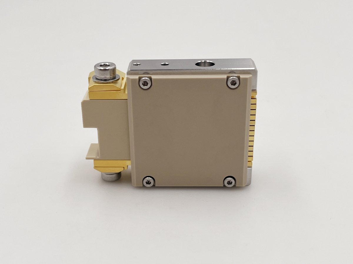1200W 808nm Microchannel Diode Laser Stack | Coherent Chip