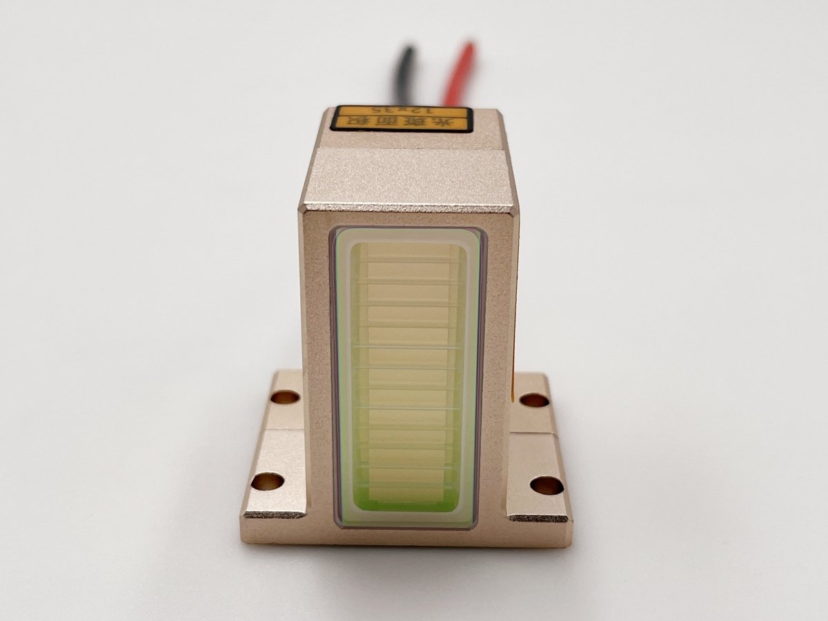 High - power semiconductor laser