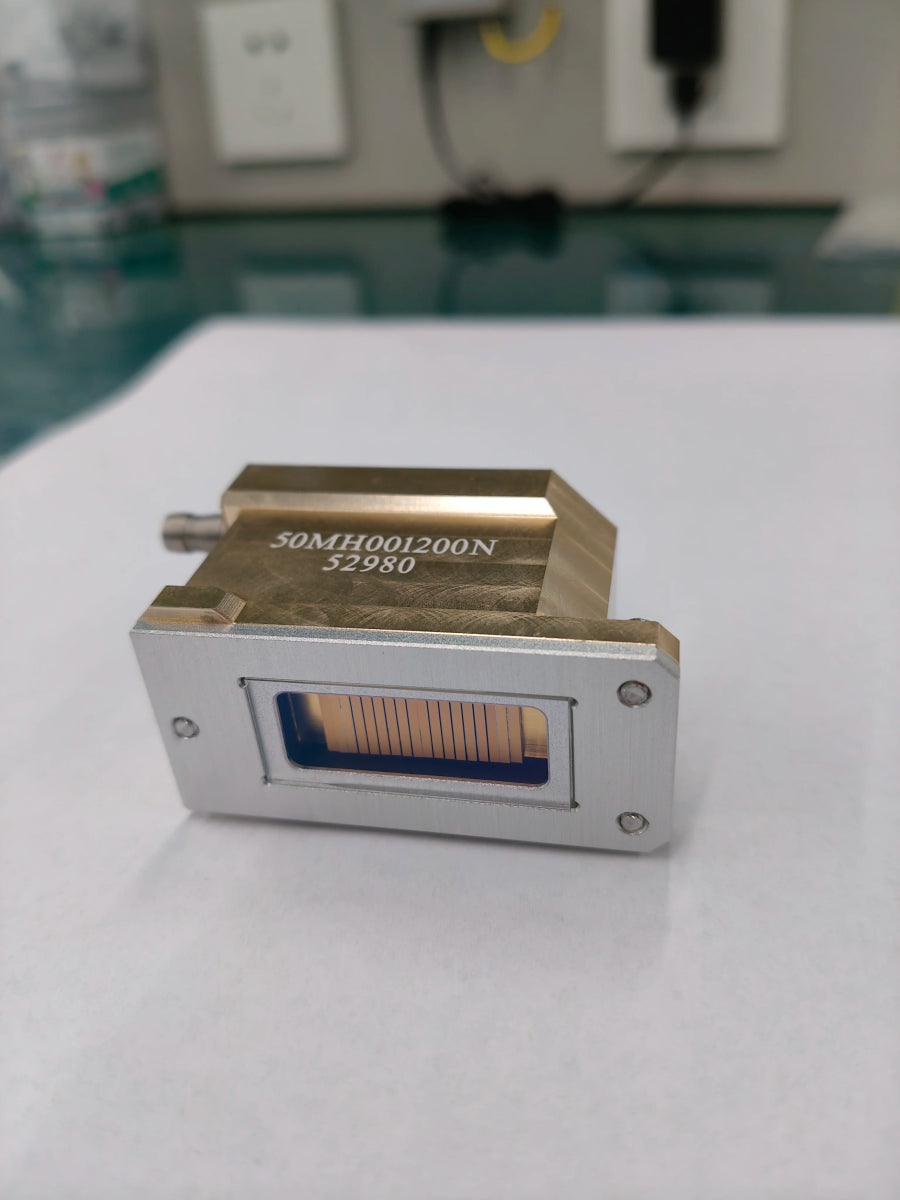 HPL LT US Coherent Chip Bar High Power 12 - Bar 1200W Wavelength Powerful Laser 808nm Power Laser Diode Parts Real Factory