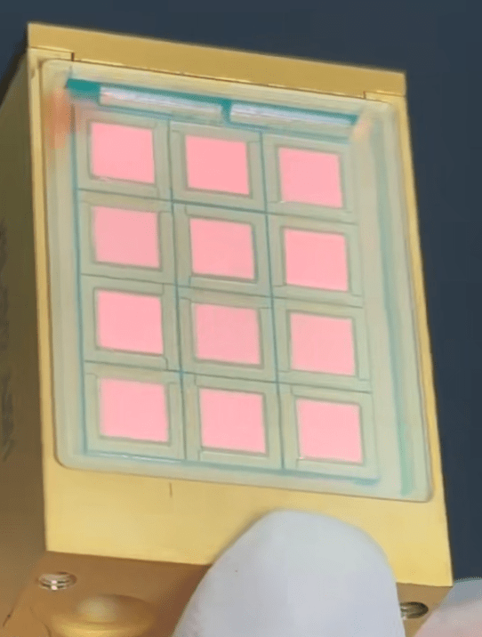 Macro Channel VCSEL Holonyak LED Diode Laser Custom 808nm 780W 12bars Hair Removal Handle ODM OEM Real Factory