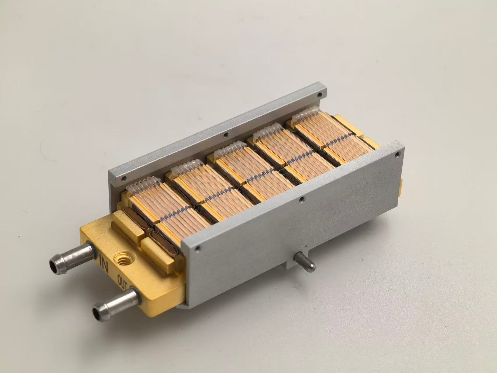 Factory LT 3000W-3500W 70 Bars 60 Bars 808nm Diode Laser Stack American Coherent Chip Laser Module Lazer Array High-Accuracy