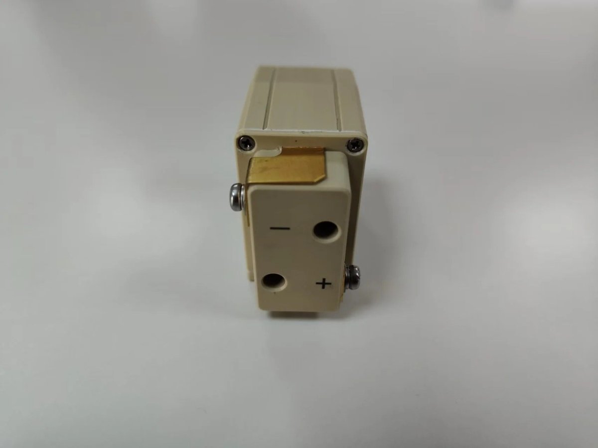 New HG Diode Laser Stack High Power 10 - Bar 1000W 808nm/1064nm Wavelength Power Module Shandong Coherent Bar High - Accuracy