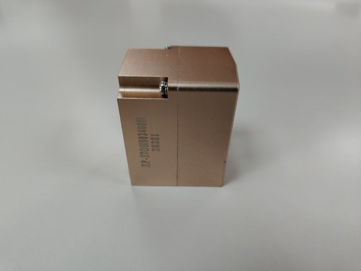 New LT HPL Diode Laser Stack Macro Channel Custom 808nm 755nm 1064nm 1600W 16bars High - Accuracy Hair Removal Machine